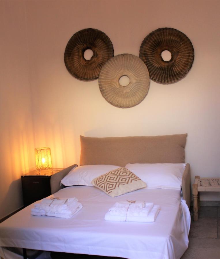 Li Perrini Boutique B&B Acquarica Экстерьер фото