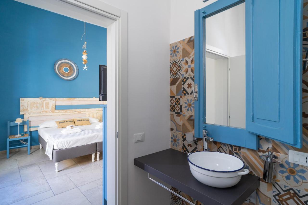 Li Perrini Boutique B&B Acquarica Экстерьер фото